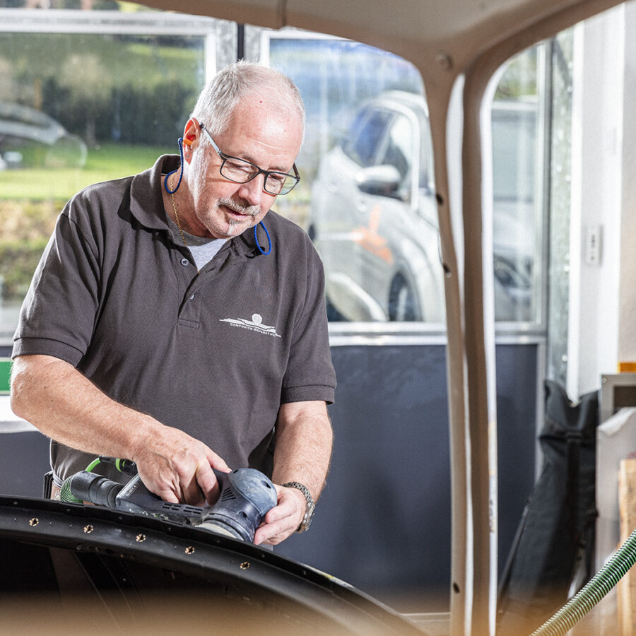 Composite-Reparaturen.ch Composite-Reparaturen.ch