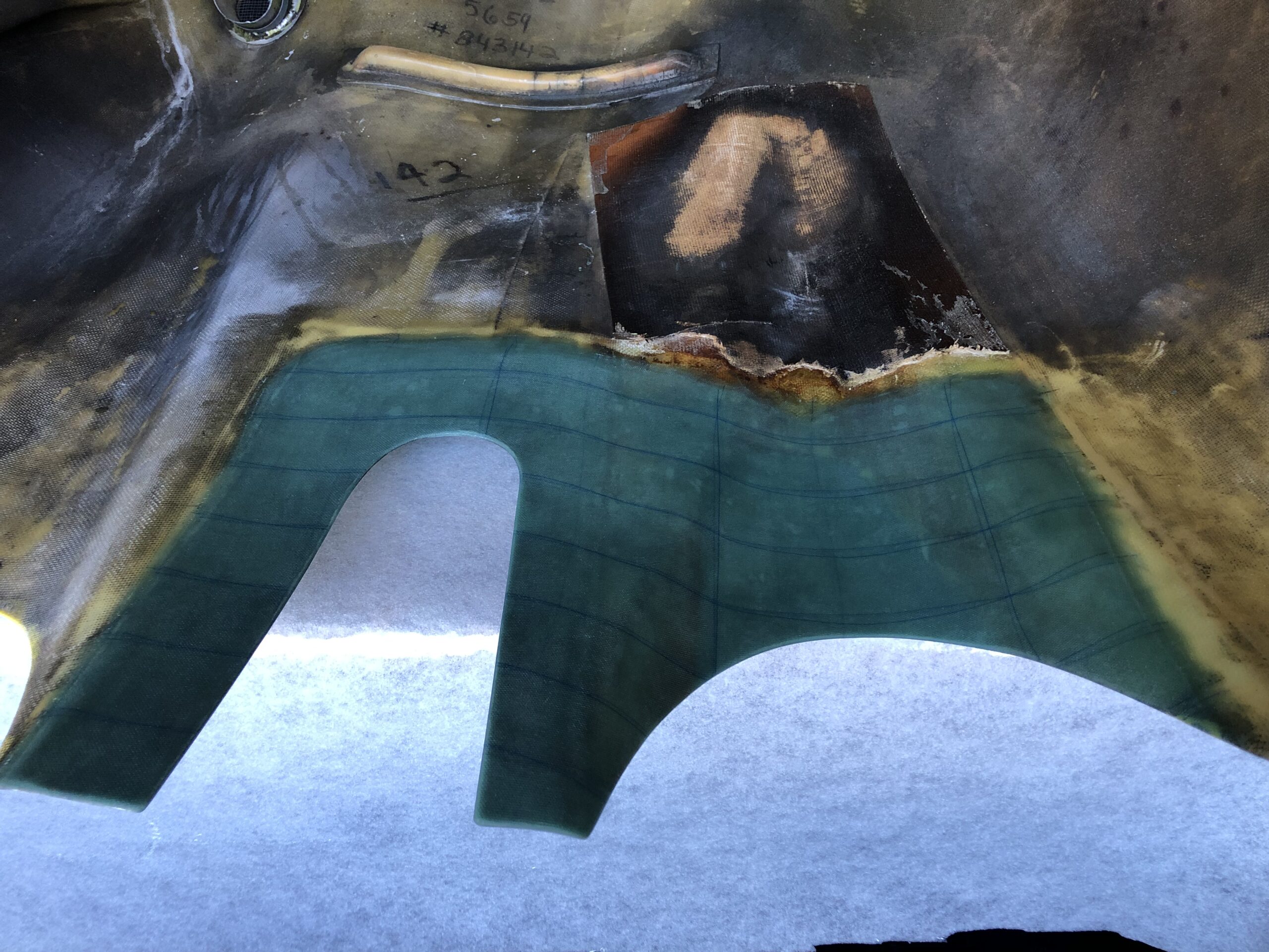 Engine Cowling Cessna | composite-reparaturen.ch